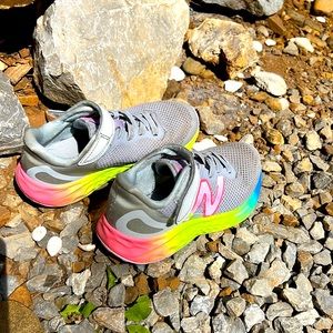 New Balance Fresh Foam Velcro